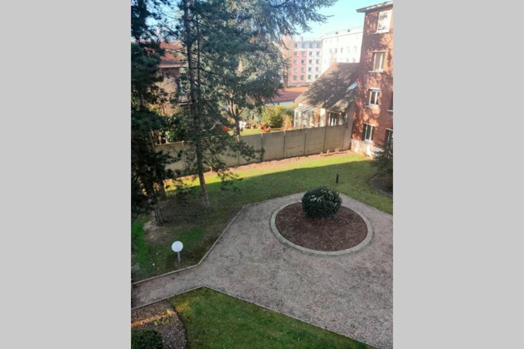Logement Entier+ Jardin Prive Et Parking 2Places Rouen Eksteriør bilde